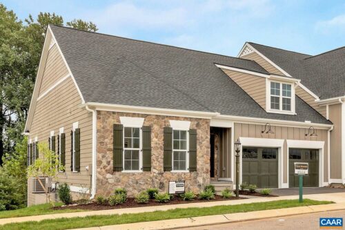 19 Avondale Ln, Crozet VA 22932