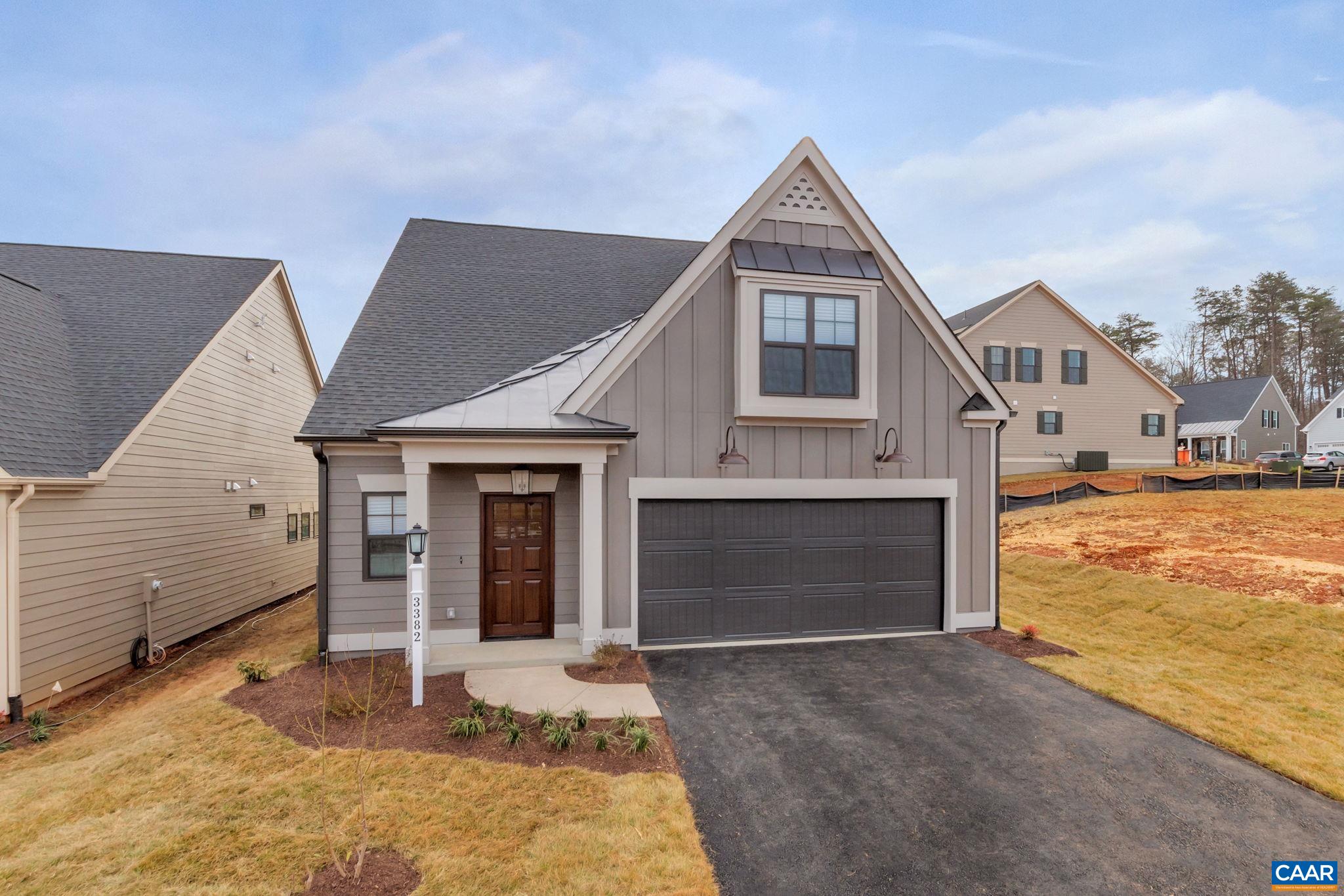 38 Thicket Run Pl, Charlottesville VA 22911