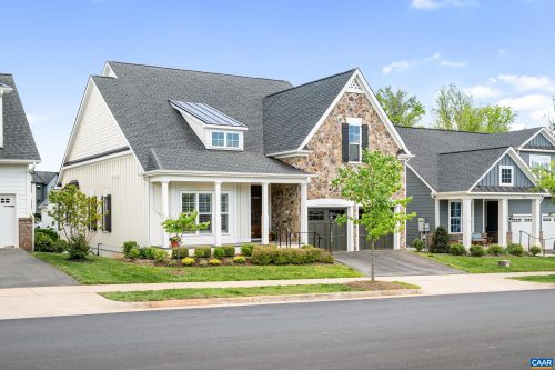 1242 Farrow Dr, Charlottesville VA 22901