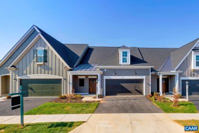 300 Farrow Dr, Charlottesville VA 22901